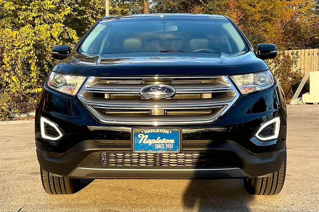 2018 Ford Edge Titanium photo 3