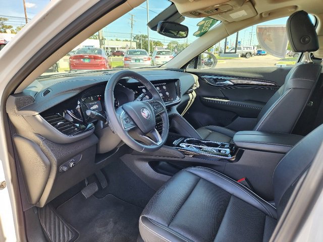 2021 Buick Envision Essence photo 27