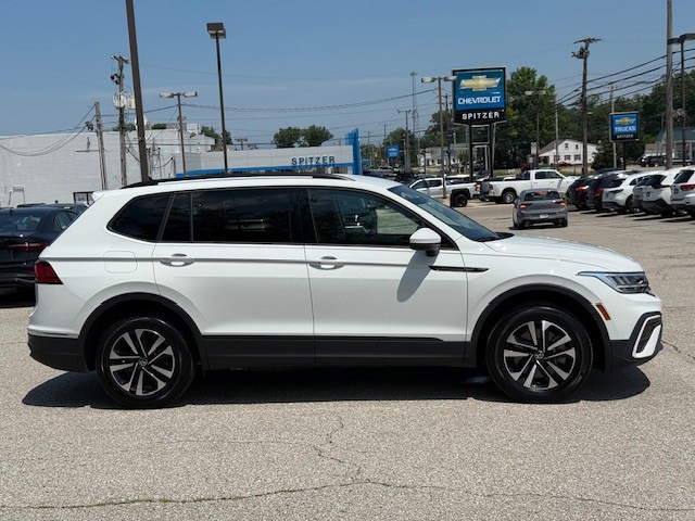 2024 Volkswagen Tiguan S photo 2