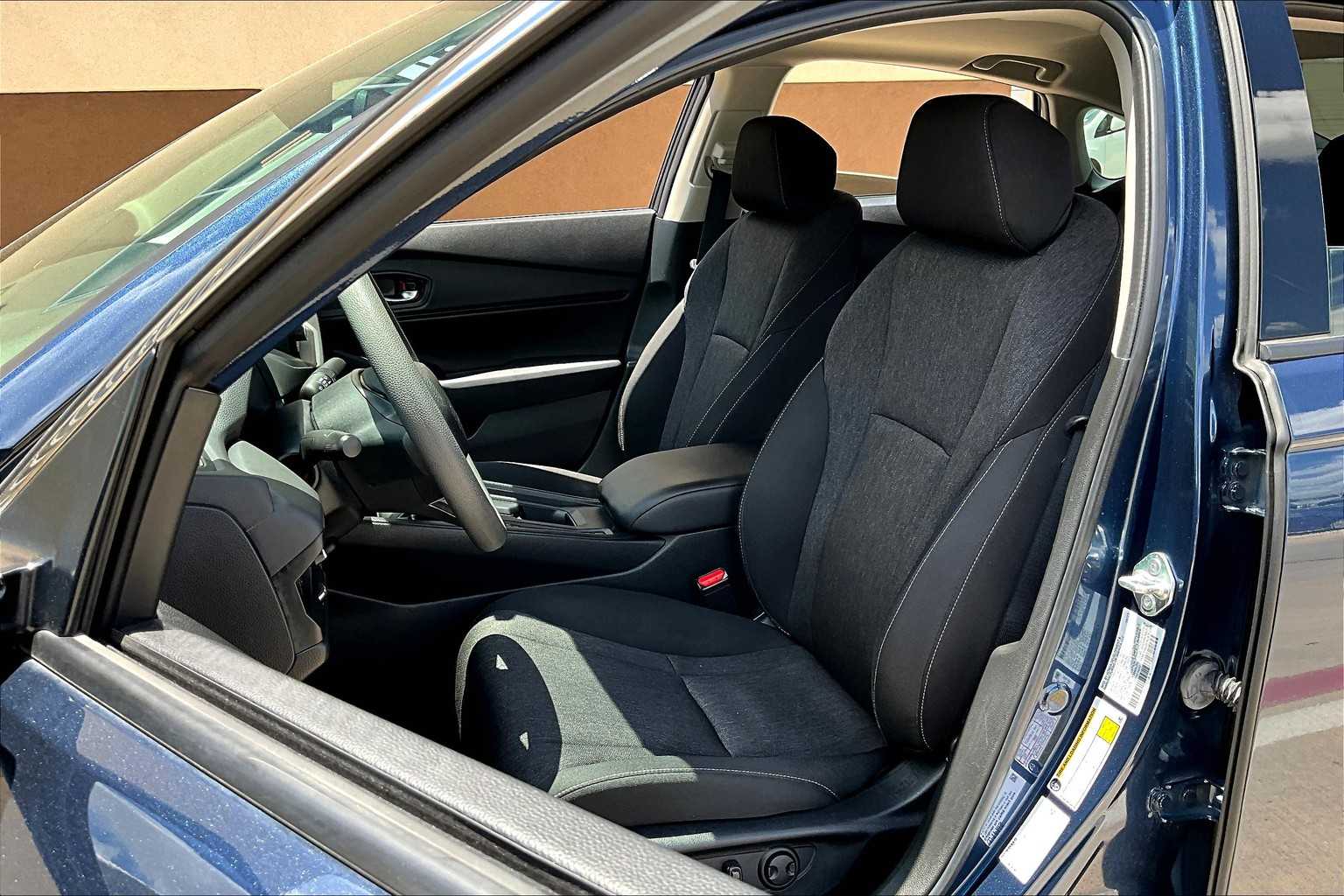 2023 Honda Accord EX photo 7