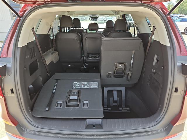 2026 Kia Carnival LXS photo 16