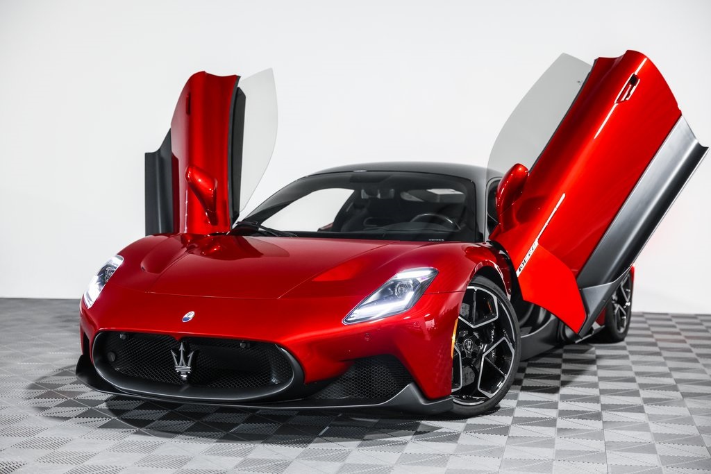2022 Maserati MC20 Base photo 9