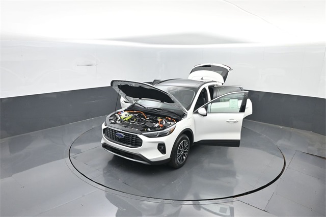 2025 Ford Escape Plug-In Hybrid photo 35