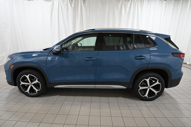 2025 Volkswagen Tiguan SE photo 8