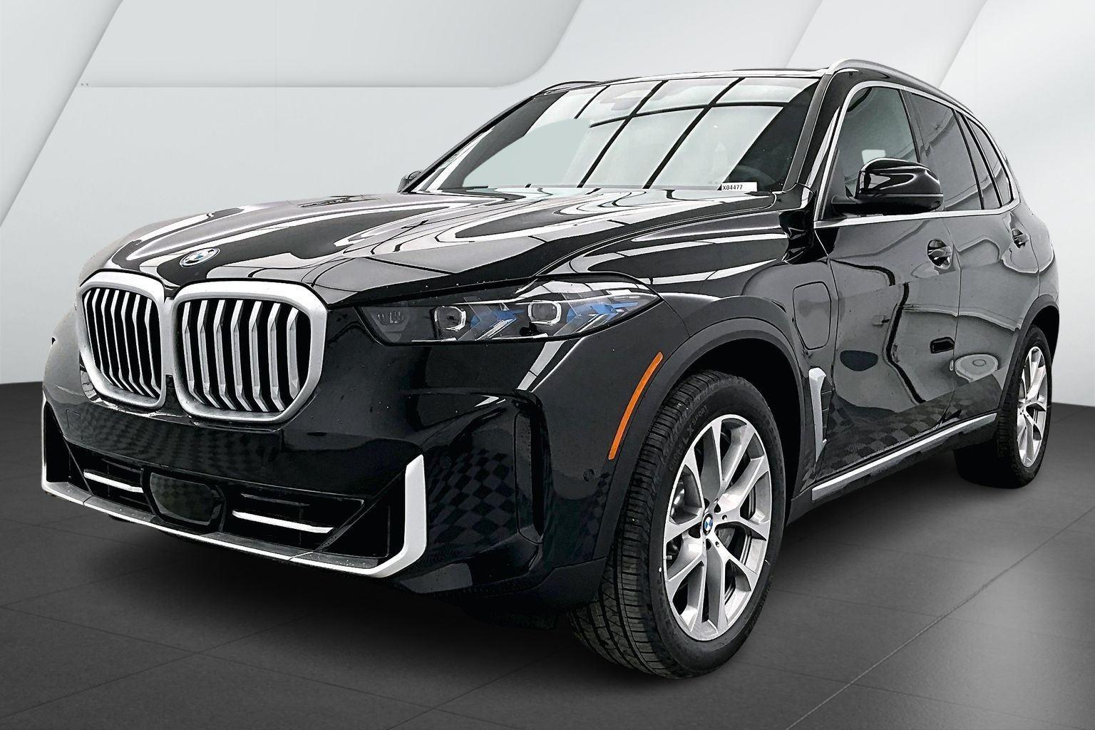 2026 BMW X5 50e's photo