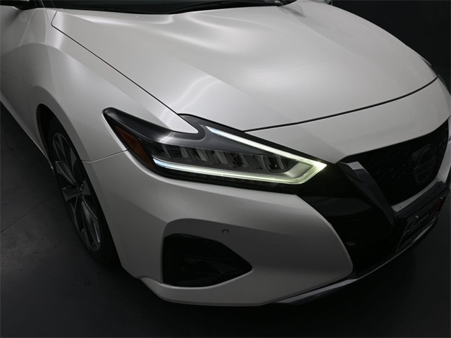 2021 Nissan Maxima Platinum photo 17