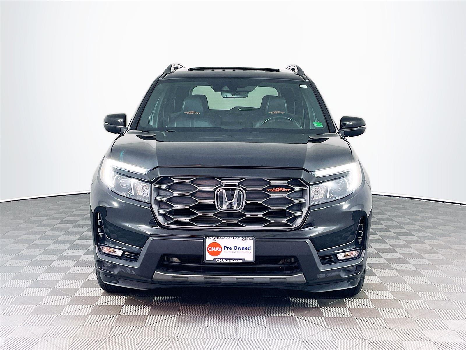 2022 Honda Passport TrailSport photo 2