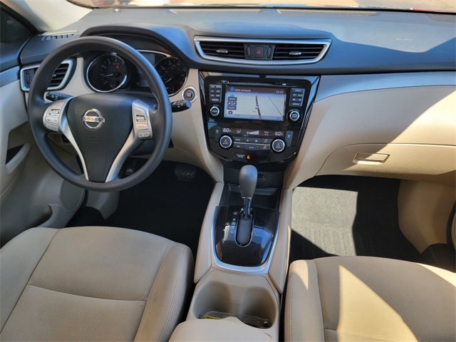 2016 Nissan Rogue SV photo 30