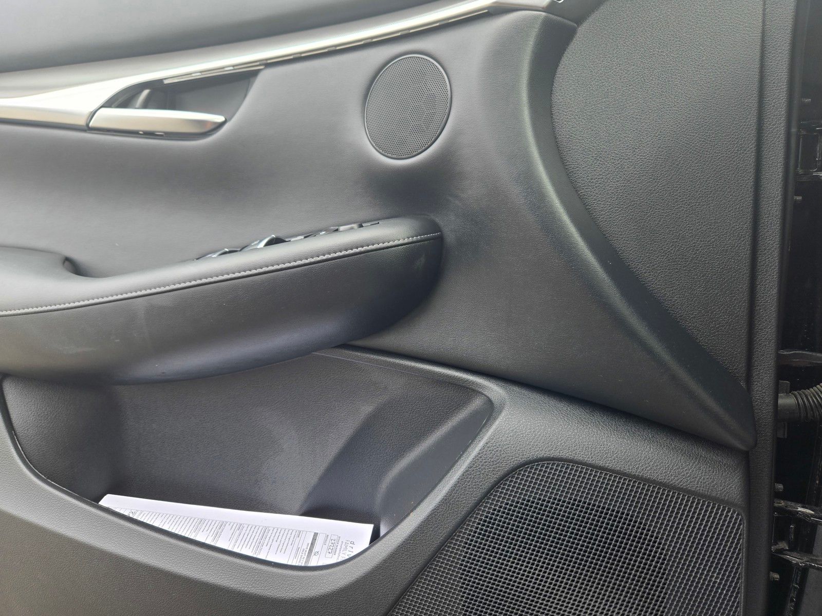 2022 Infiniti QX50 Luxe photo 15