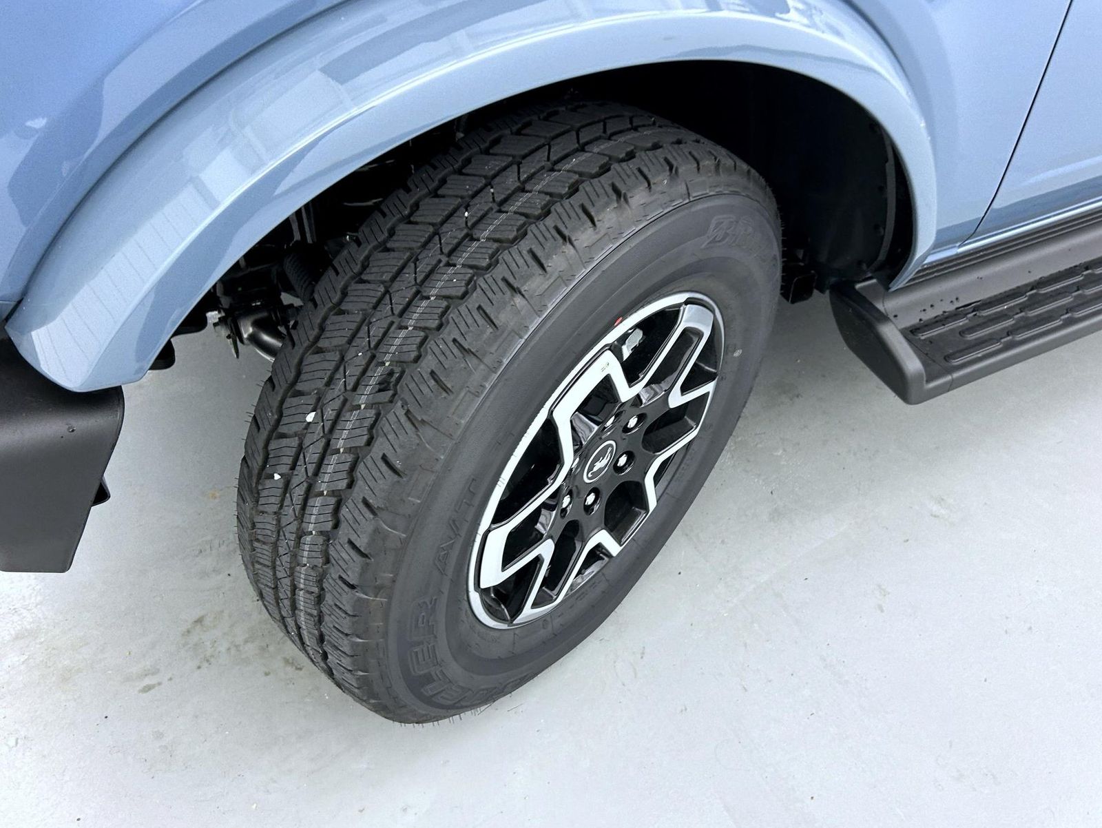 2025 Ford Bronco Outer Banks photo 21