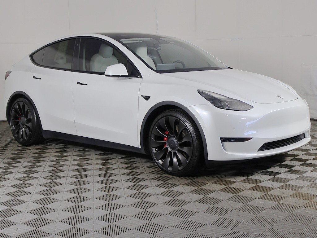 Used 2022 Tesla Model Y Performance with VIN 7SAYGDEF2NF541341 for sale in Bedford, OH