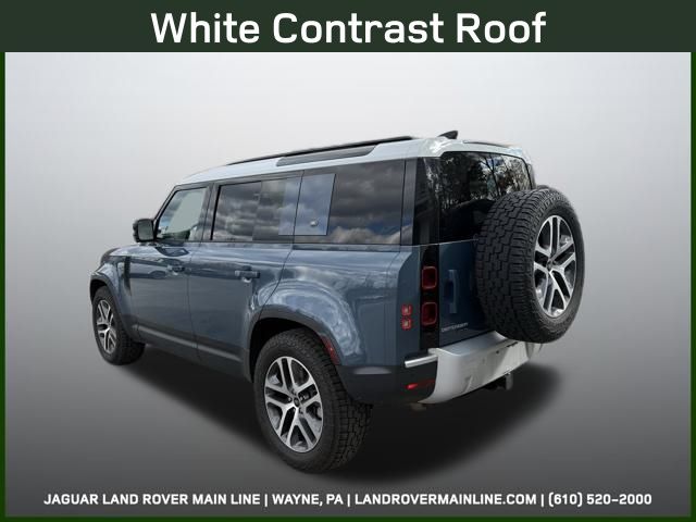 2020 Land Rover Defender 110 HSE photo 3