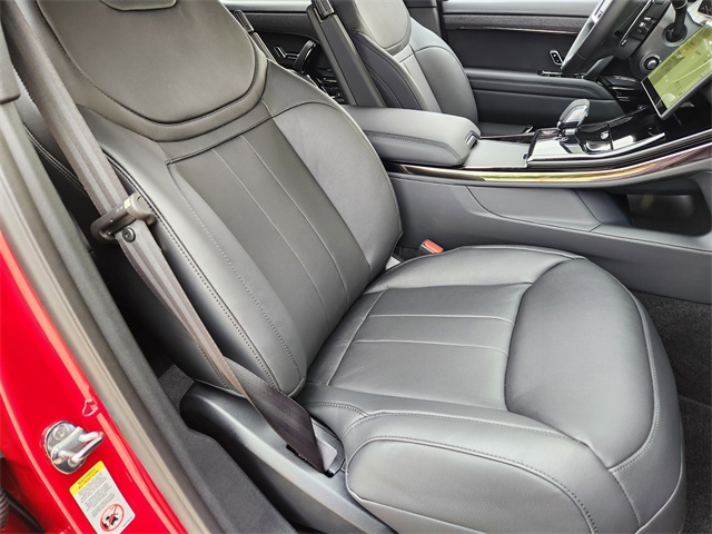 2025 Land Rover Range Rover Sport P360 S photo 13