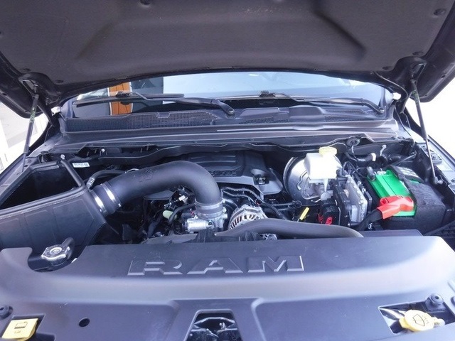 2022 Ram 1500 Laramie photo 4