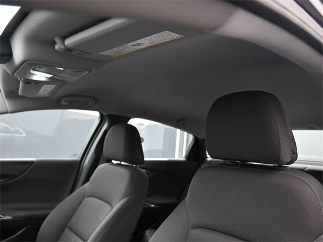 2024 Chevrolet Malibu 1LT photo 3