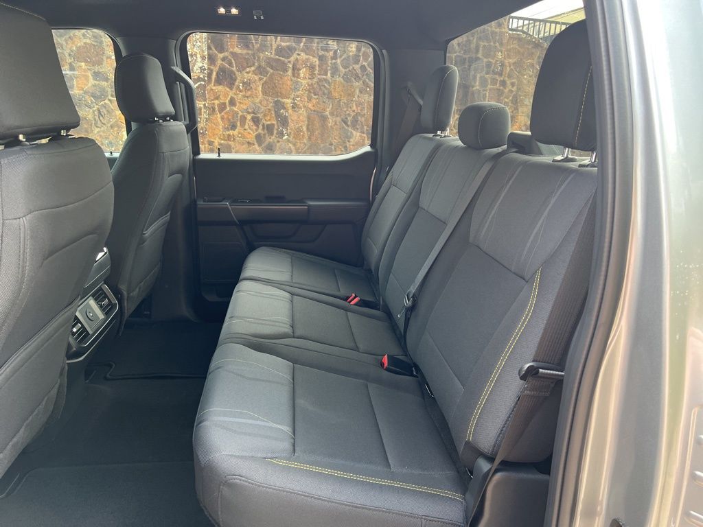 2025 Ford F-150 STX photo 27