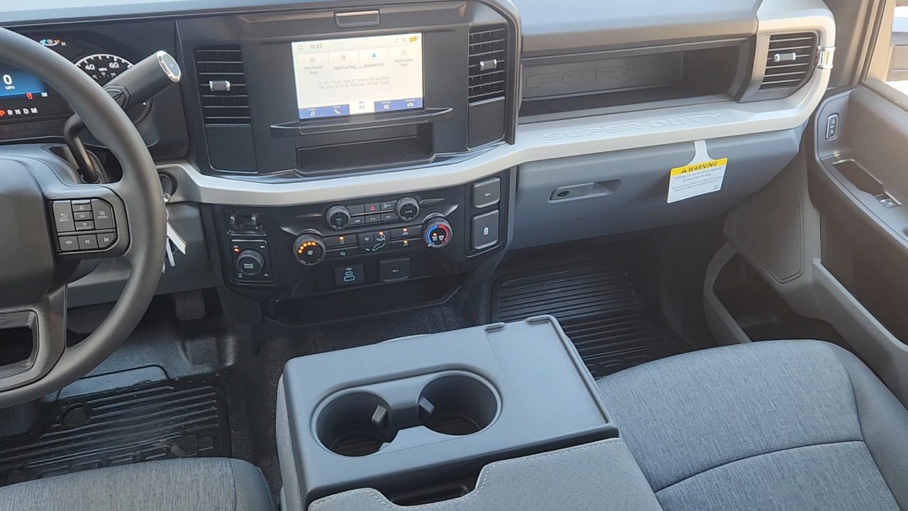2025 Ford F-250 XL photo 3