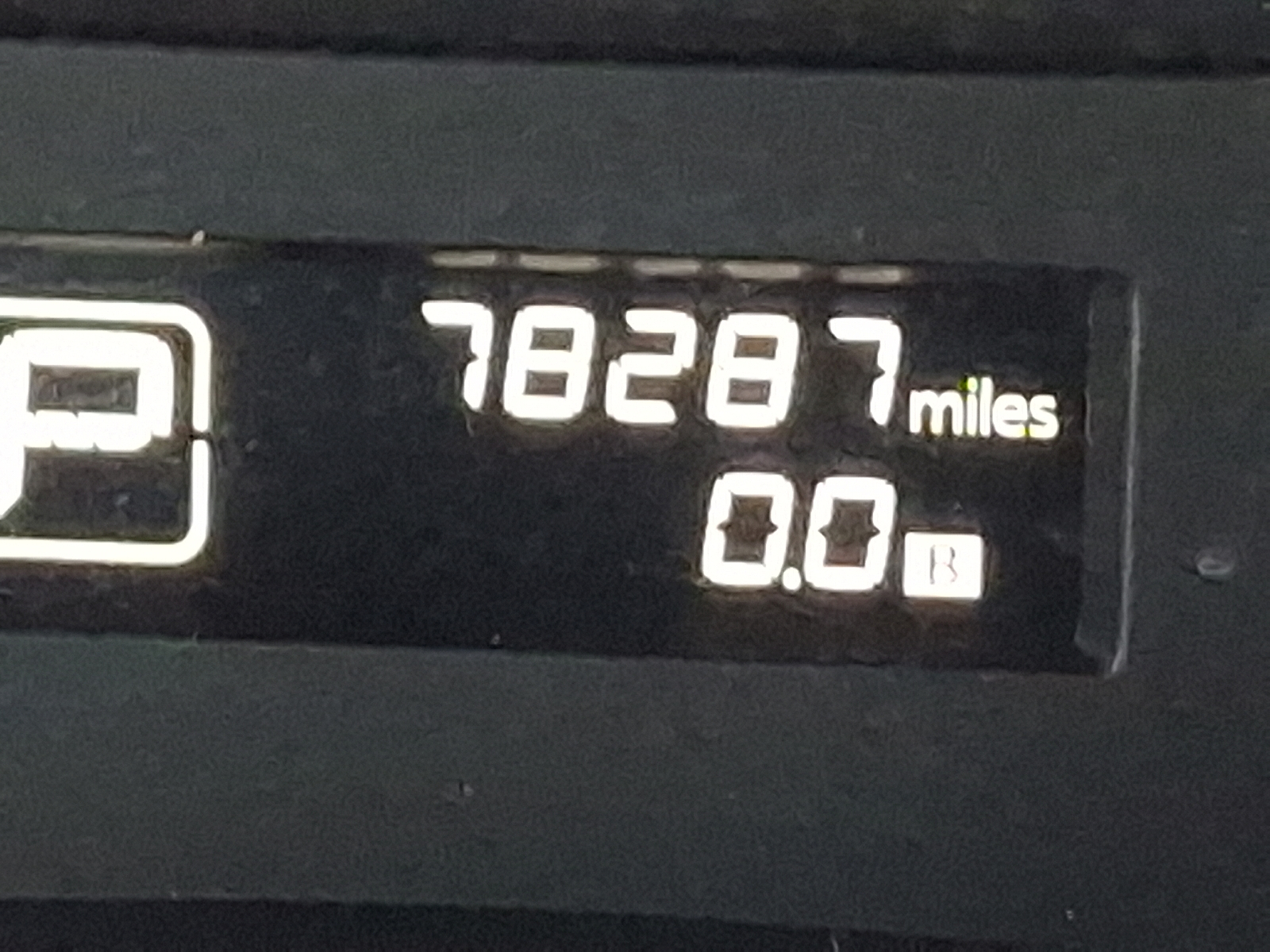 2015 Nissan Altima 2.5 SV photo 2