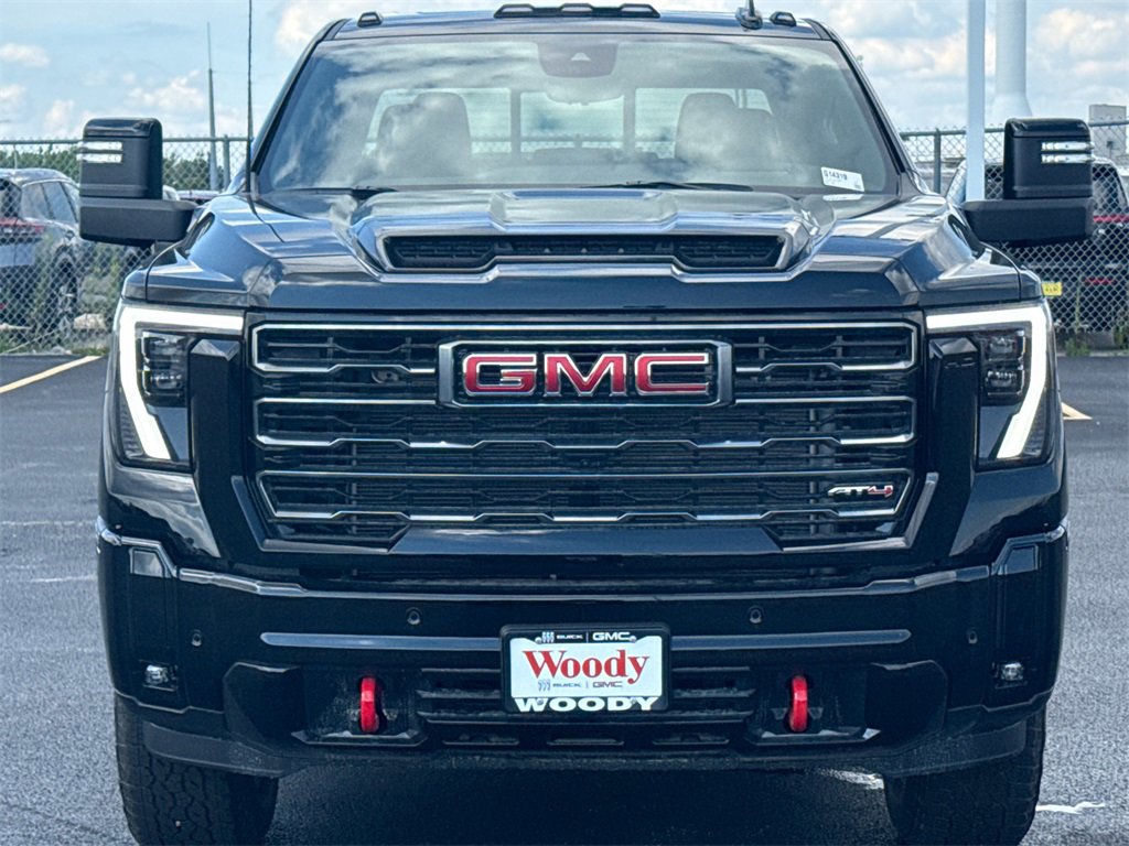 2025 Gmc Sierra 2500 HD AT4 photo 2