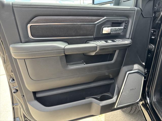 2025 Ram 2500 Laramie photo 7