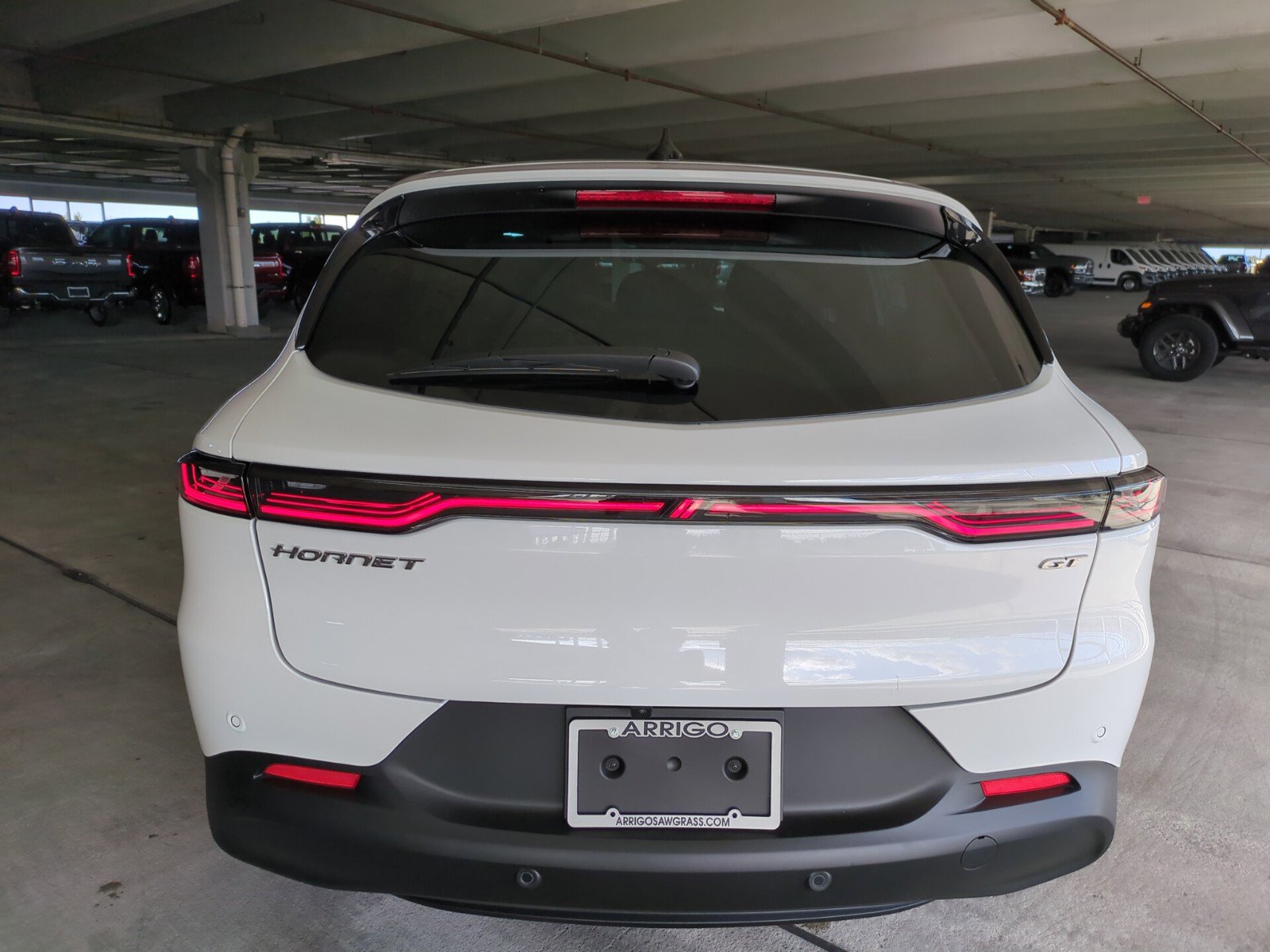 2025 Dodge Hornet GT photo 4