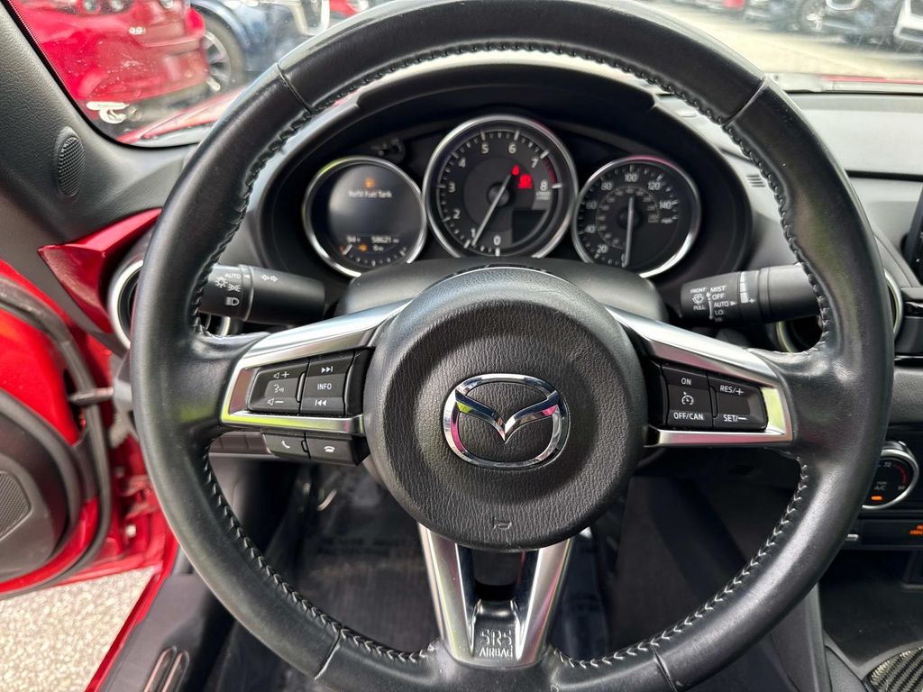 2022 Mazda MX-5 Miata RF Miata Grand Touring photo 29