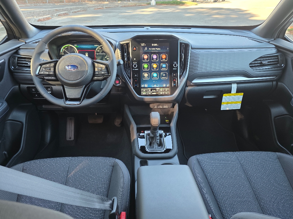 2025 Subaru Forester Premium photo 2