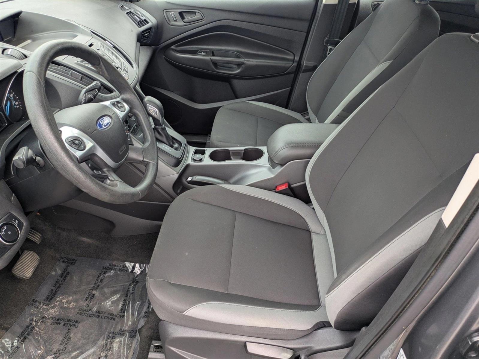 2014 Ford Escape S photo 14