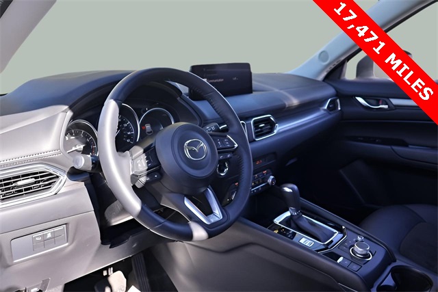 2023 Mazda CX-5 2.5 Select photo 2
