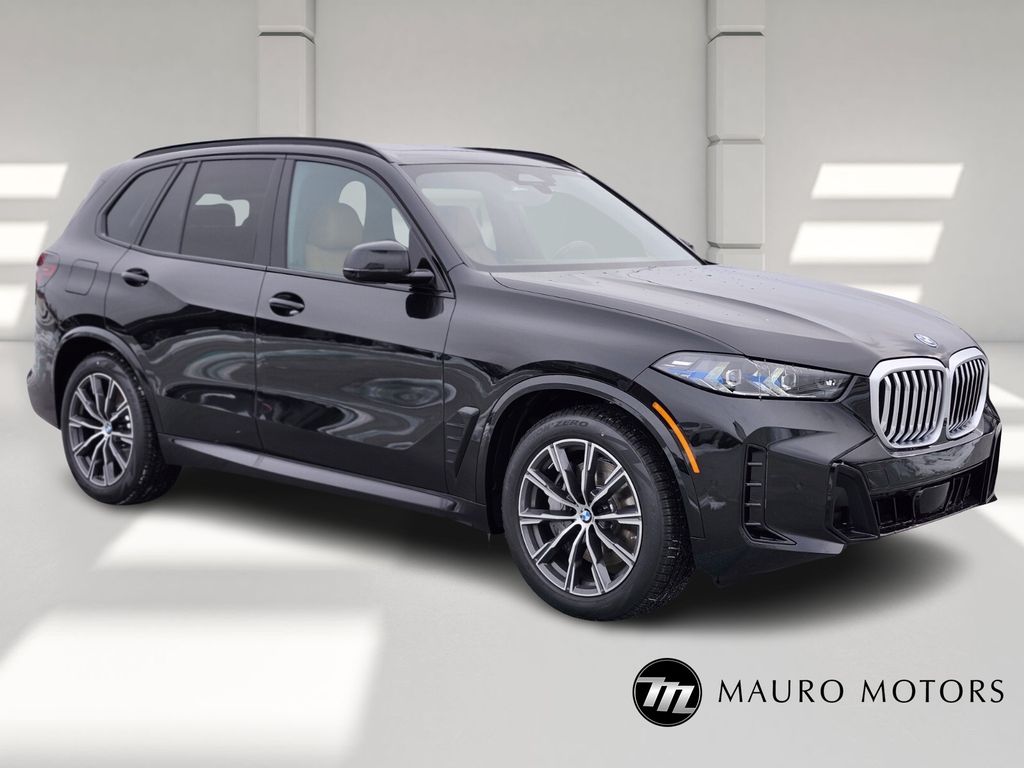 2026 BMW X5 50e's photo