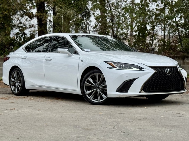 2020 Lexus ES F SPORT's photo