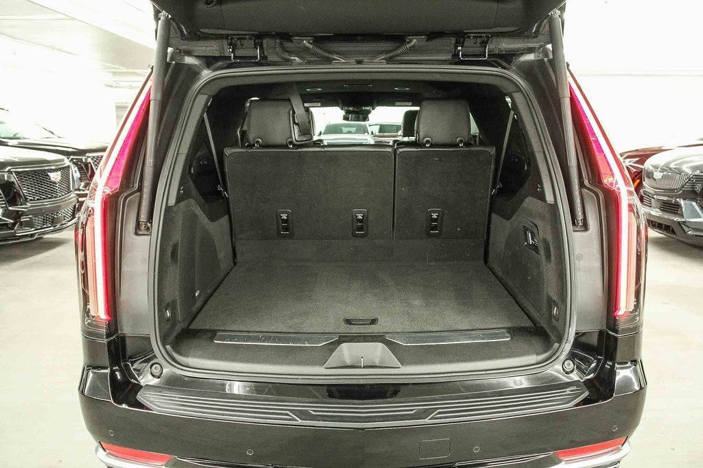 2021 Cadillac Escalade ESV Luxury photo 25