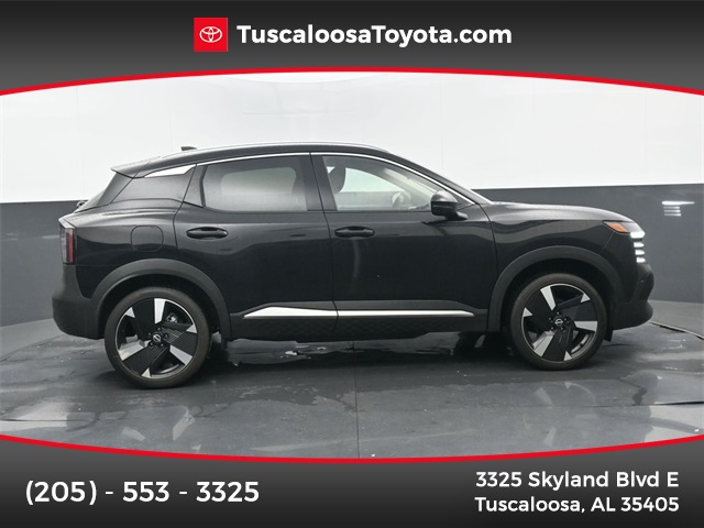 2025 Nissan Kicks SR AWD's photo