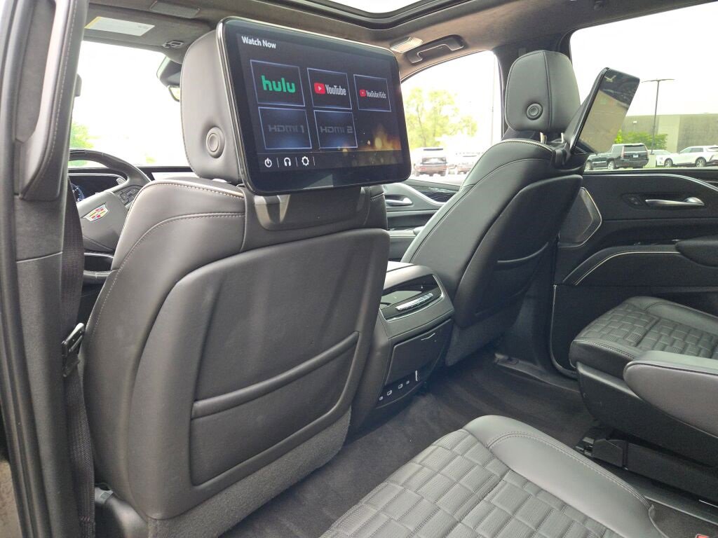 2023 Cadillac Escalade V-Series photo 21