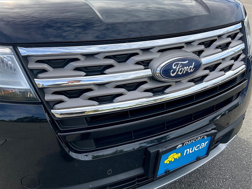 2018 Ford Explorer XLT photo 30