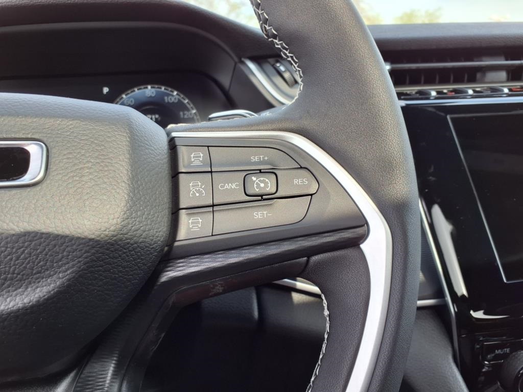 2025 Jeep Grand Cherokee Altitude X photo 19