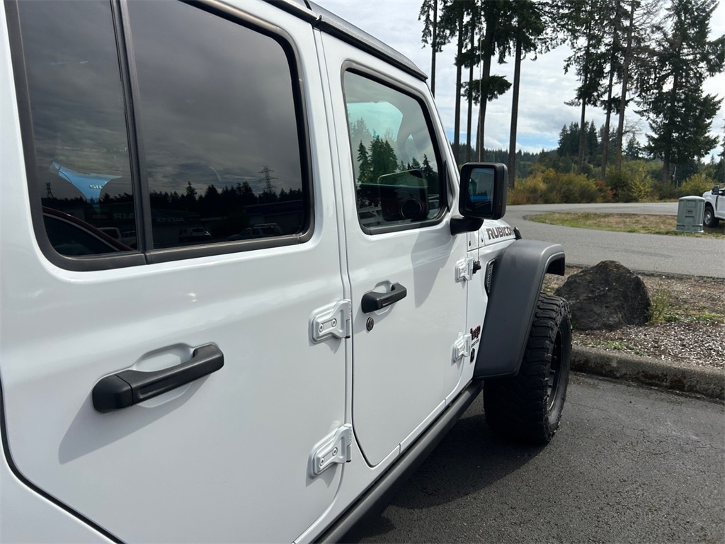 2020 Jeep Gladiator Rubicon photo 25