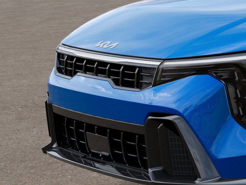 2025 Kia K4 GT-Line photo 11