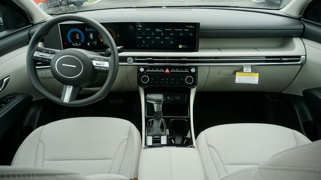 2025 Hyundai Tucson SEL photo 10