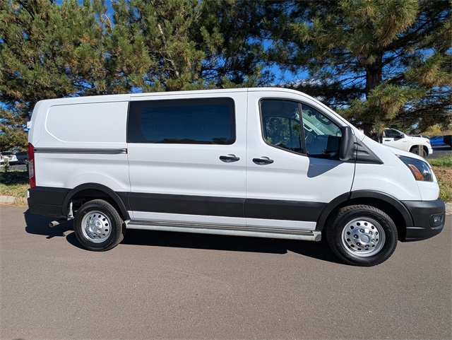 2023 Ford Transit photo 2