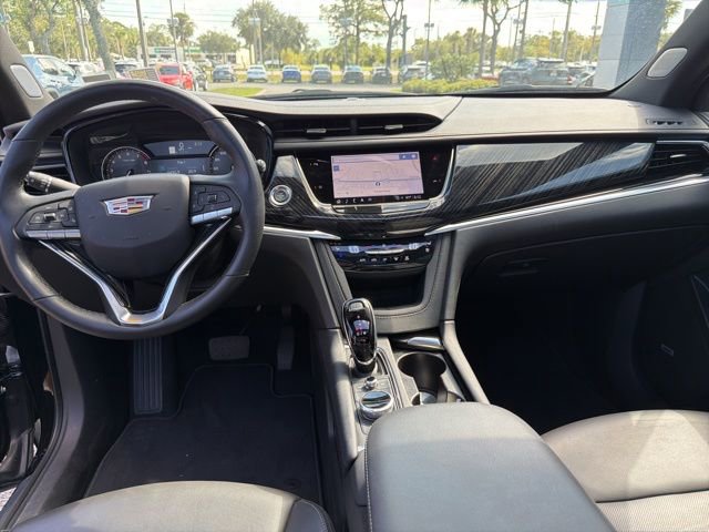 2025 Cadillac XT6 Premium Luxury photo 6