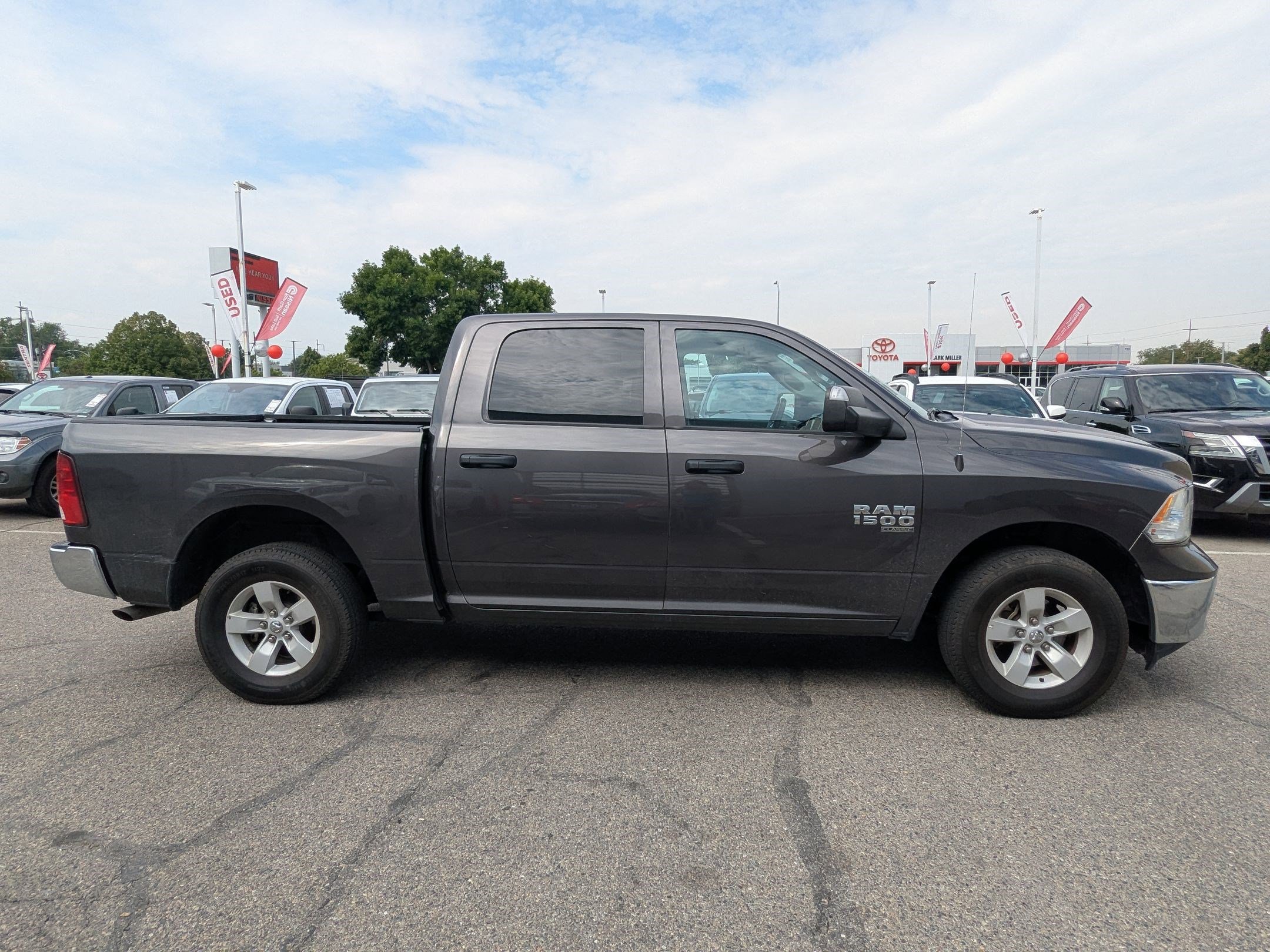 2023 Ram 1500 Classic SLT photo 2