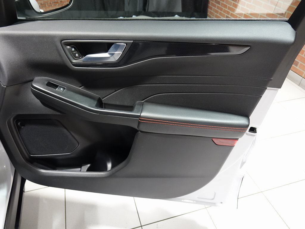 2025 FORD ESCAPE - Image 30