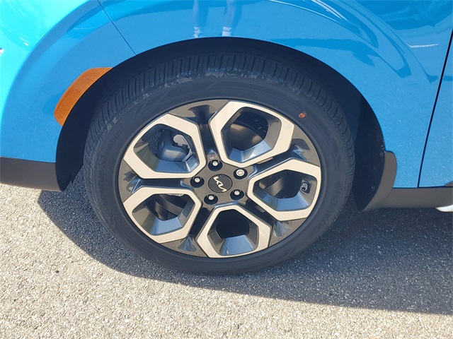 2025 Kia Soul EX photo 2