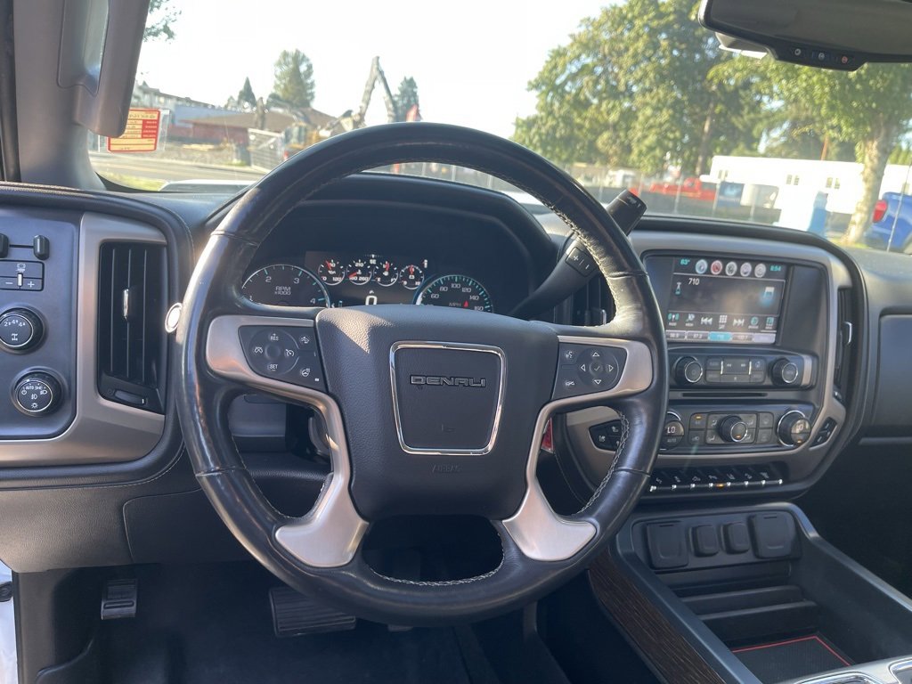 2017 Gmc Sierra 2500 HD Denali photo 6