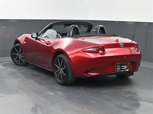 2024 Mazda MX-5 Miata Miata Grand Touring photo 4