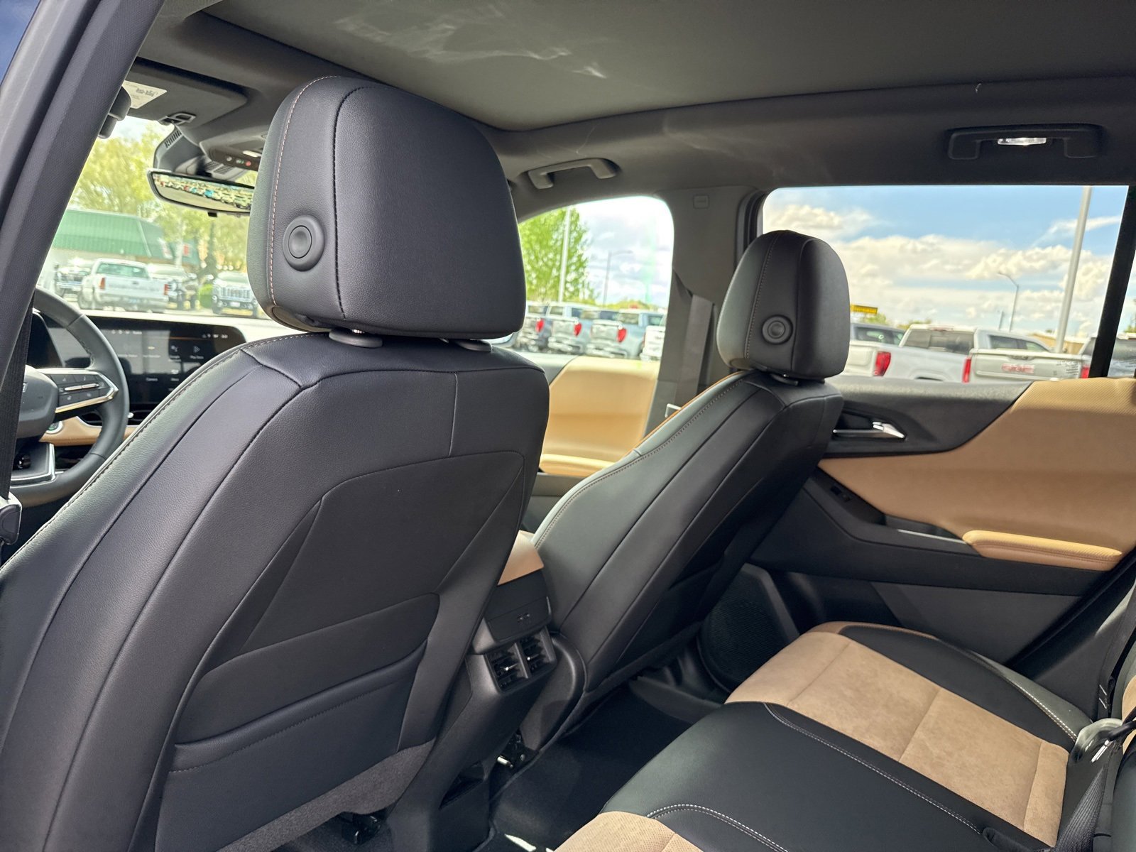 2025 Chevrolet Equinox ACTIV photo 23