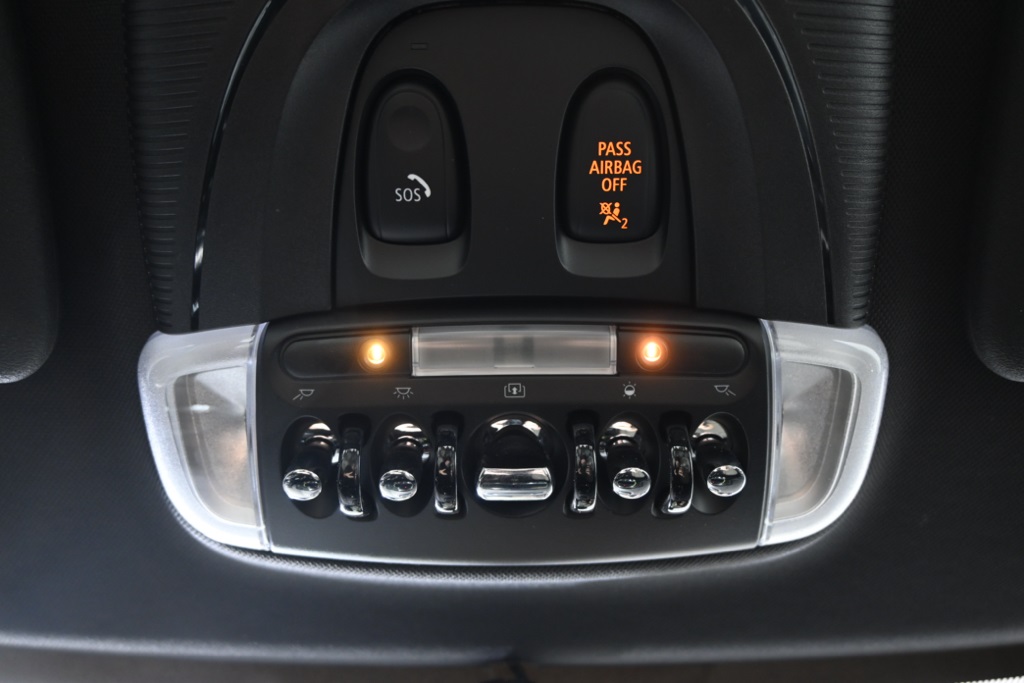 2019 Mini Cooper Base S ALL4 photo 32