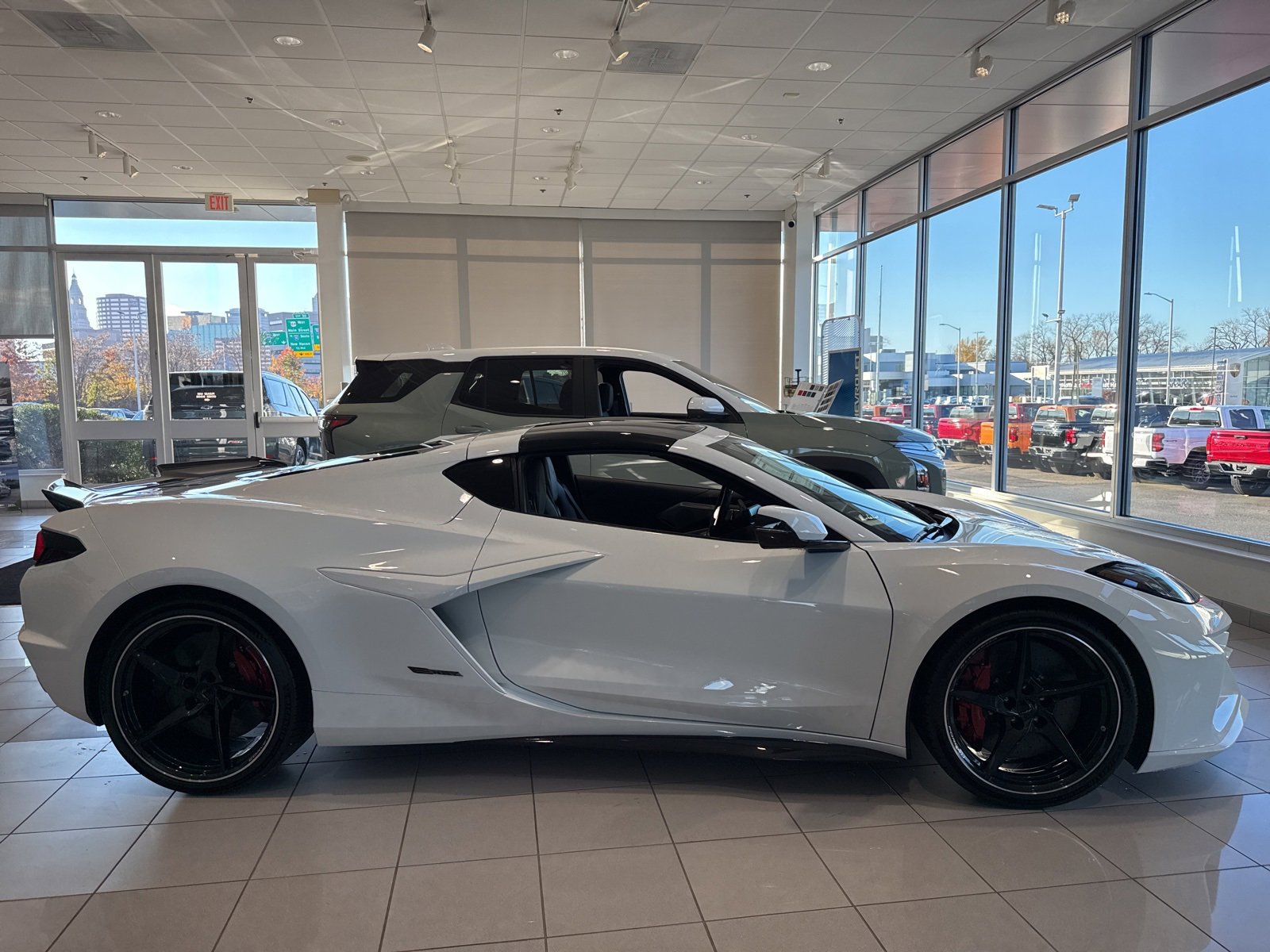 2025 Chevrolet Corvette E-Ray 3LZ photo 4