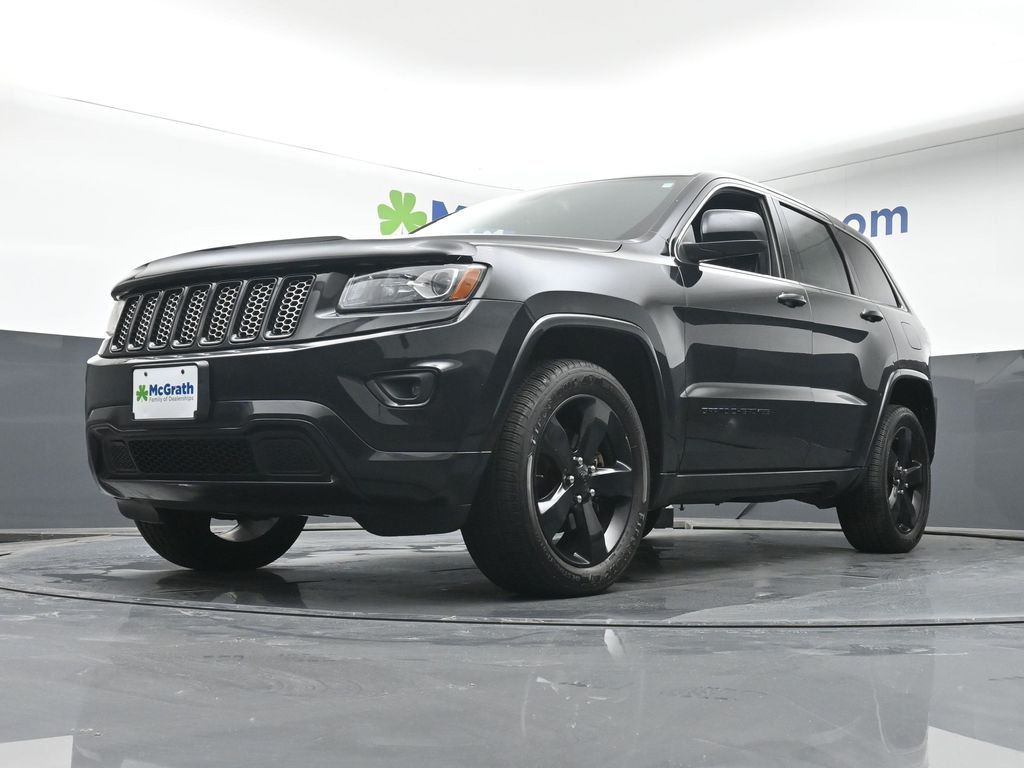 2015 Jeep Grand Cherokee Altitude photo 4